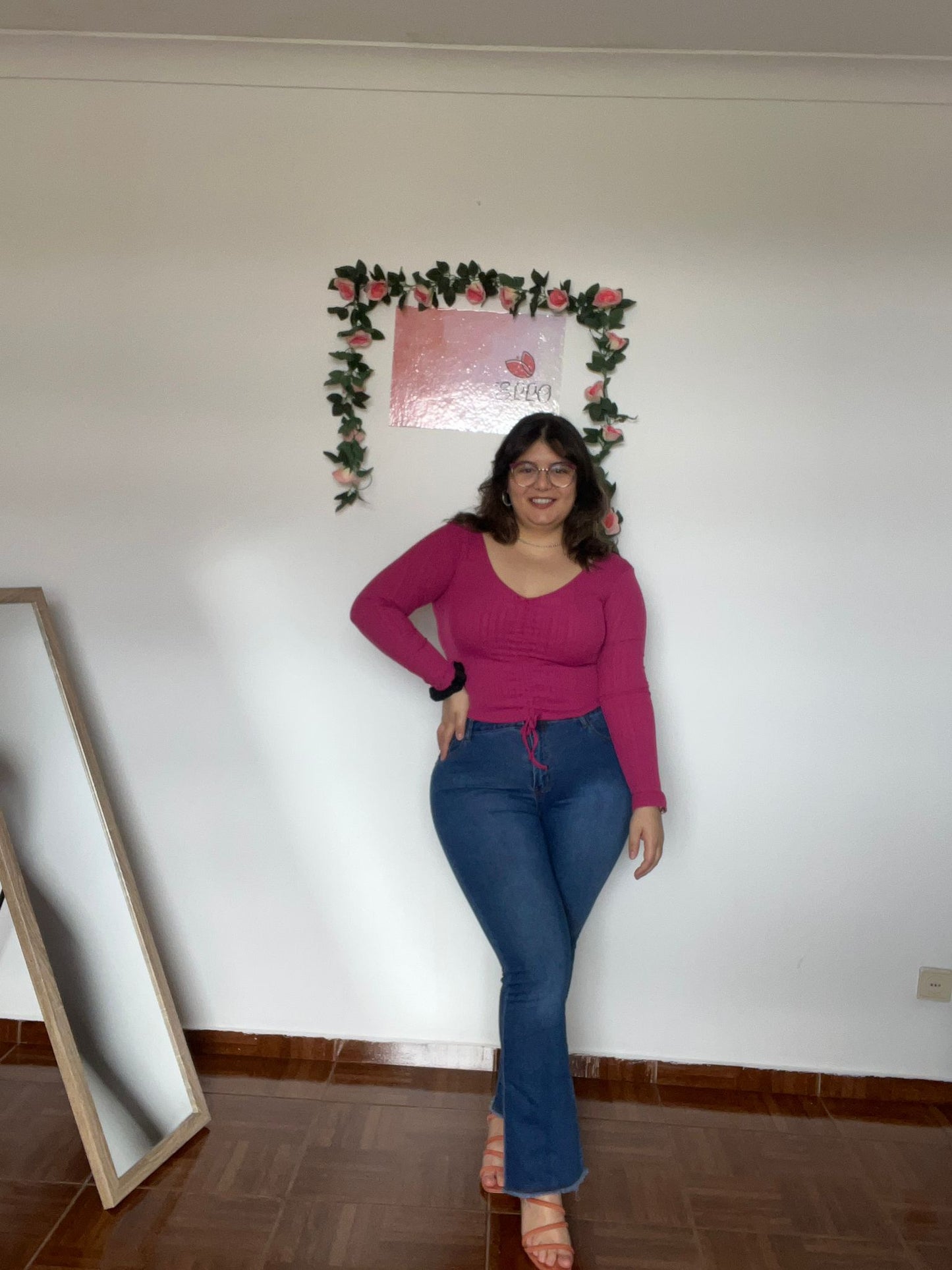 jeans com desfiado