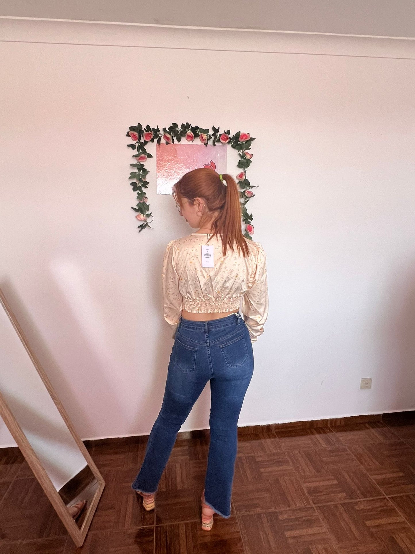 jeans com desfiado