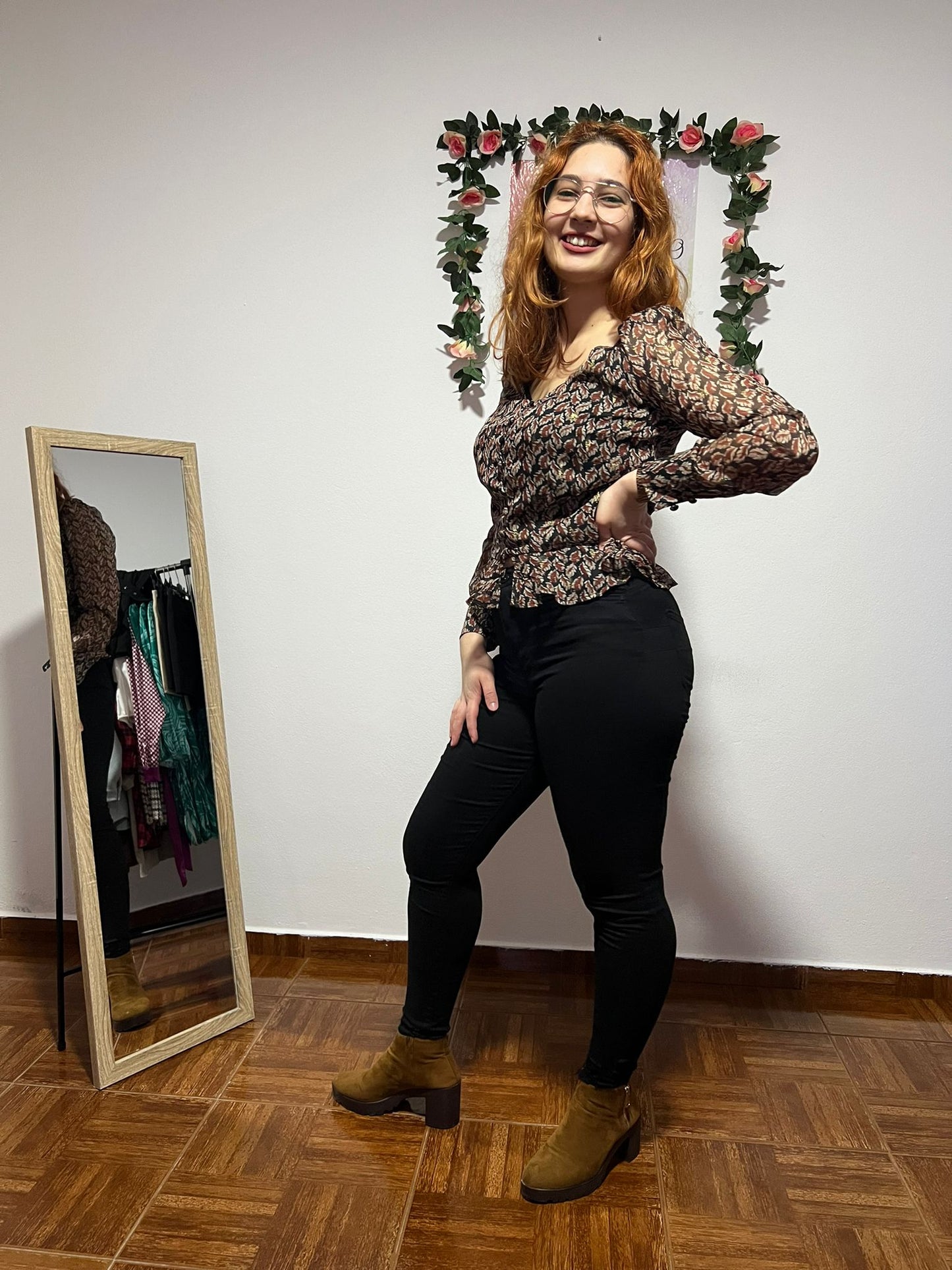 Blusa padrão folhas